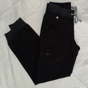 FIGS Zamora Jogger Scrub Pant